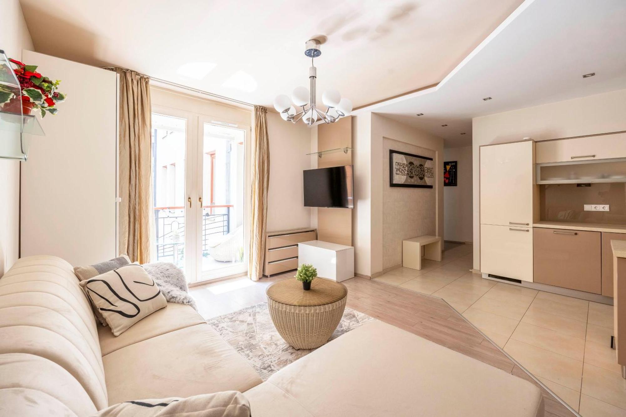 Exclusive Central Suite With Balcony By Prestige Homes بودابست المظهر الخارجي الصورة