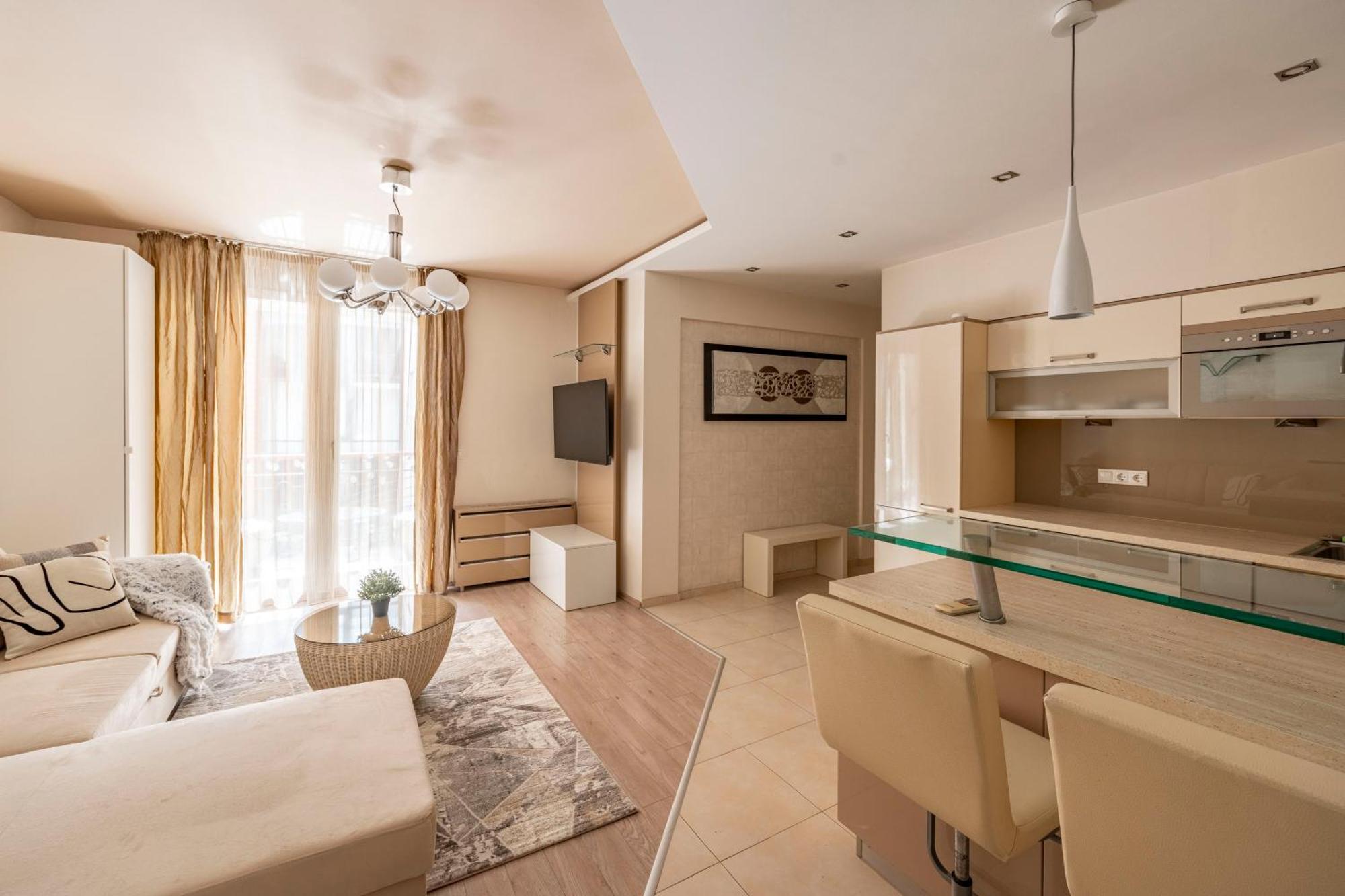 Exclusive Central Suite With Balcony By Prestige Homes بودابست المظهر الخارجي الصورة