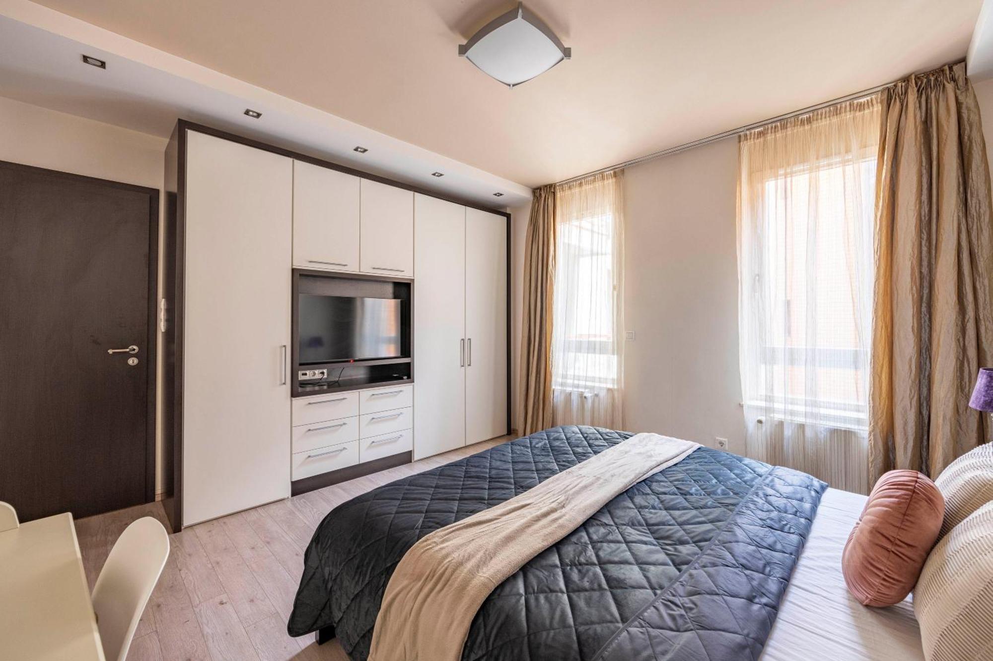 Exclusive Central Suite With Balcony By Prestige Homes بودابست المظهر الخارجي الصورة